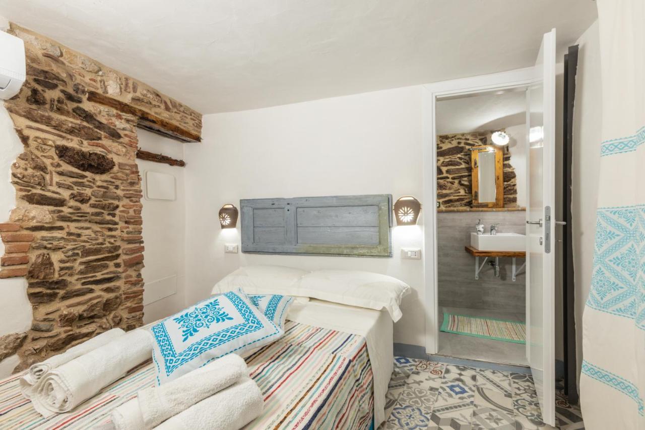Hotel Bed And Terrace Caterina à Baunei Extérieur photo
